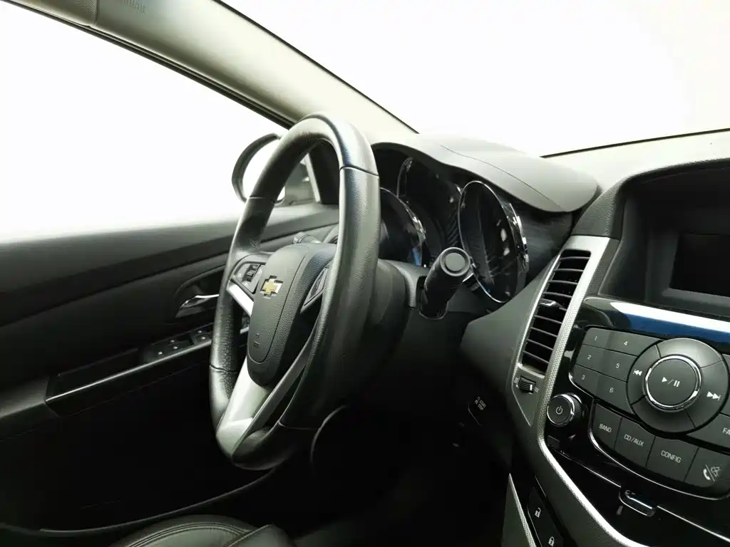 Chevrolet Cruze — миниатюра 22