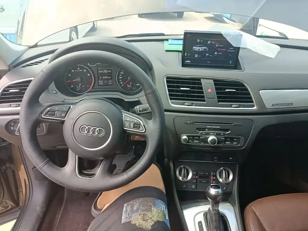Audi Q3 — миниатюра 10
