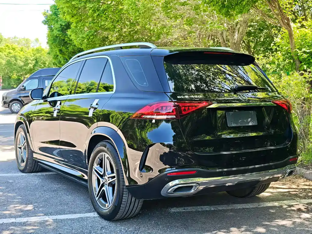 Mercedes-Benz GLE (Import) — миниатюра 8