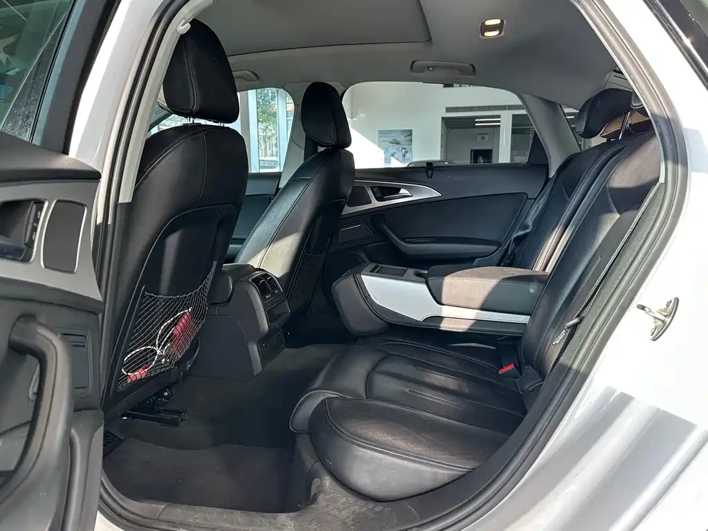 Audi A6L — миниатюра 9