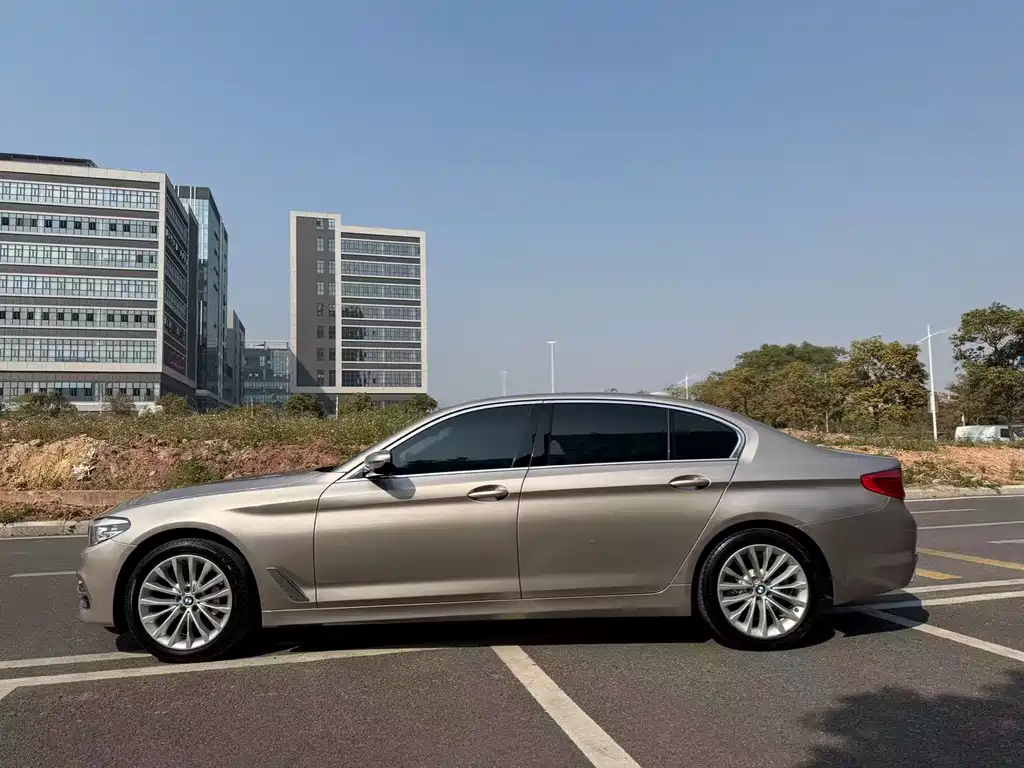 BMW 5 Series — фотографии объявления, Фото 11