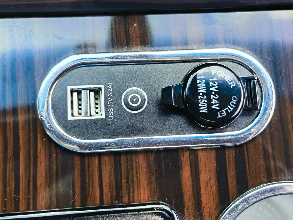 Honda Elysion — миниатюра 19