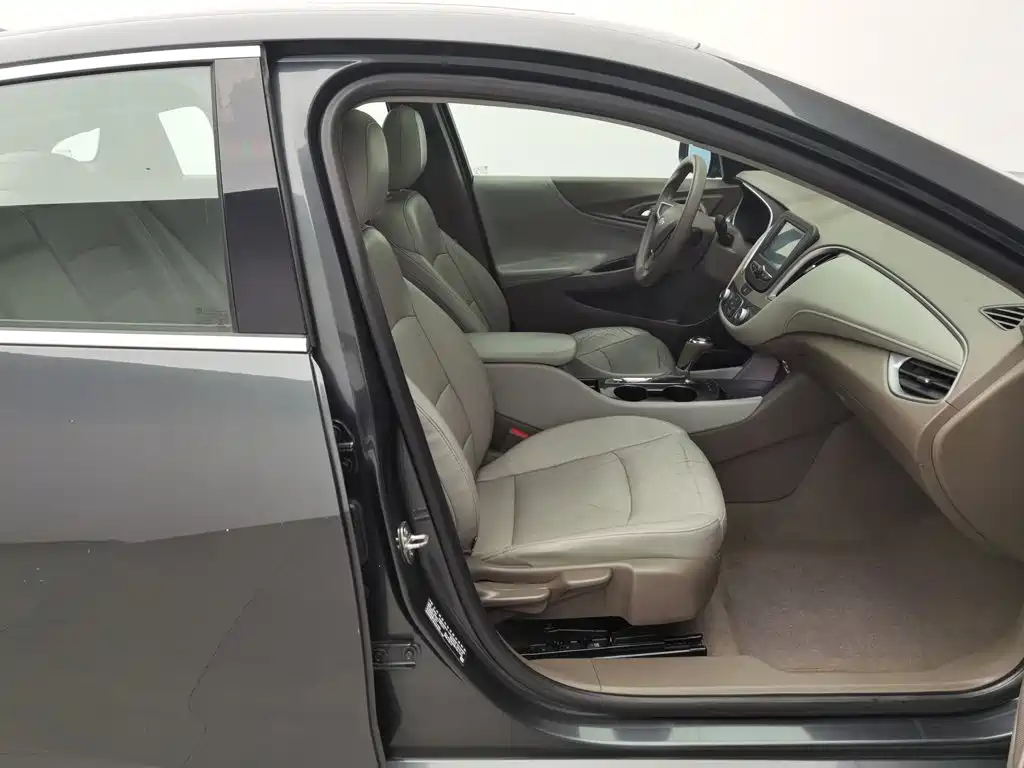 Chevrolet Malibu XL — миниатюра 23