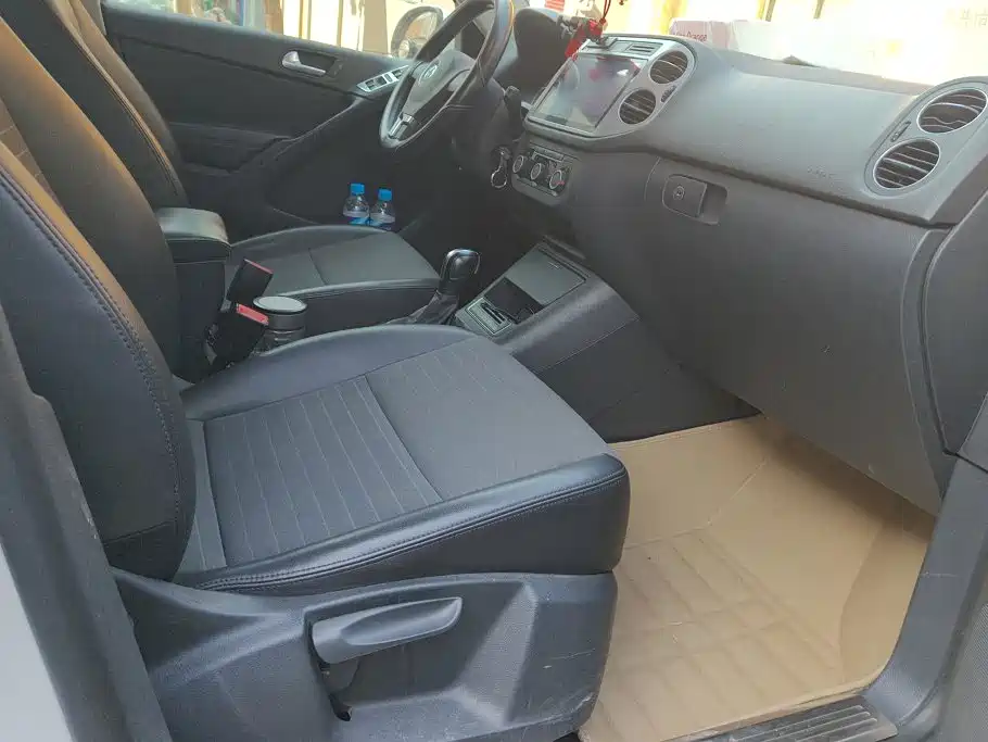 Volkswagen Tiguan — миниатюра 8