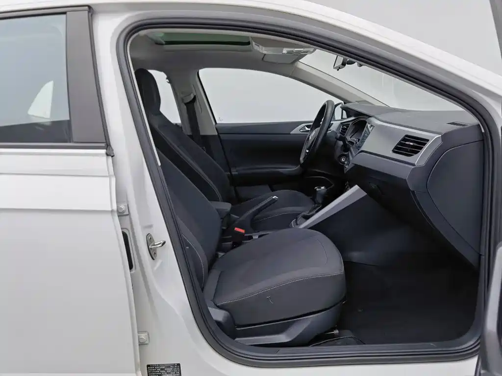 Volkswagen Polo — миниатюра 23