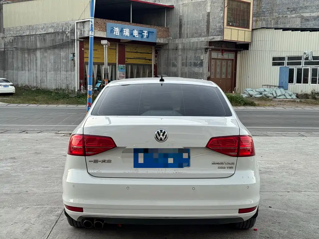 Volkswagen Sagitar — миниатюра 6