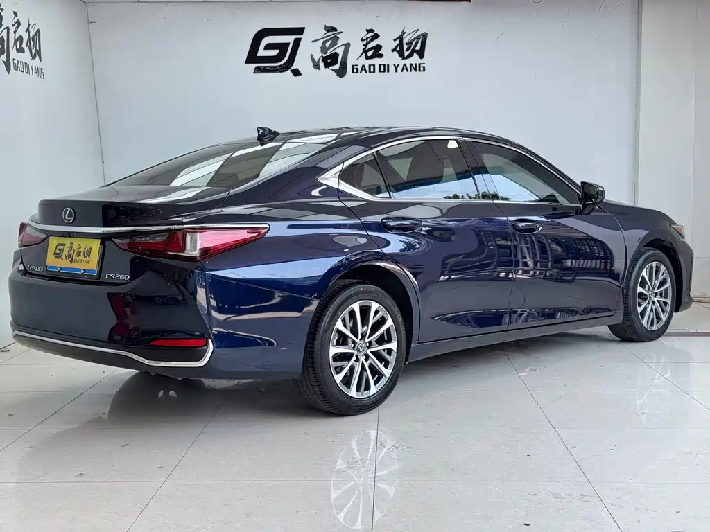 Lexus ES — миниатюра 25