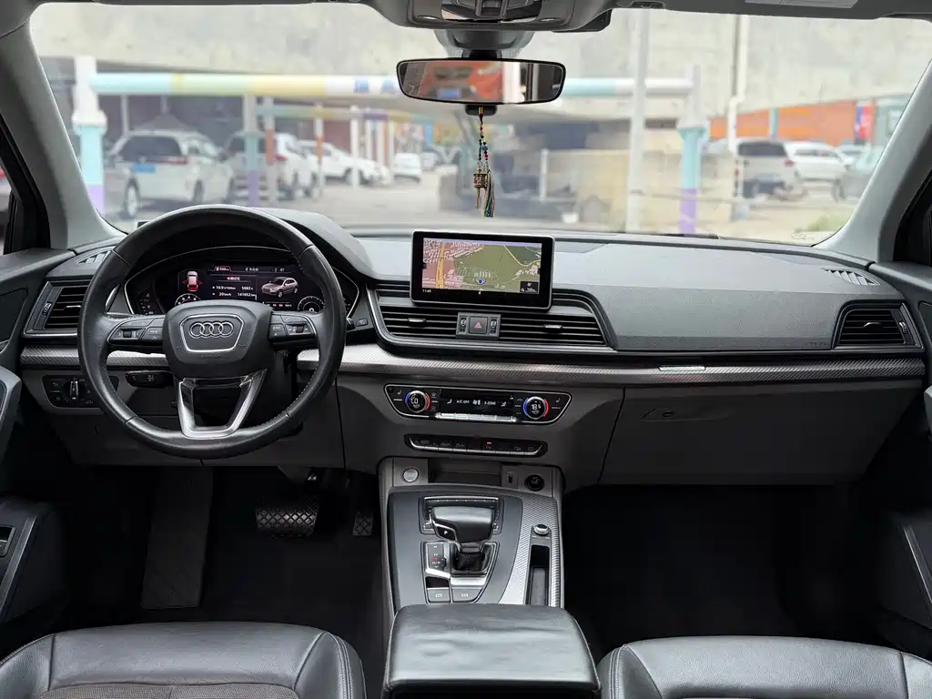 Audi Q5L — миниатюра 13