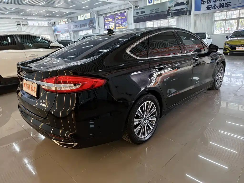 Ford Mondeo 2017 EcoBoost 180 Luxury