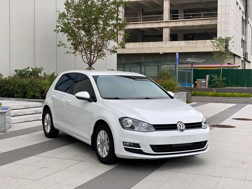 Volkswagen Golf — миниатюра 3