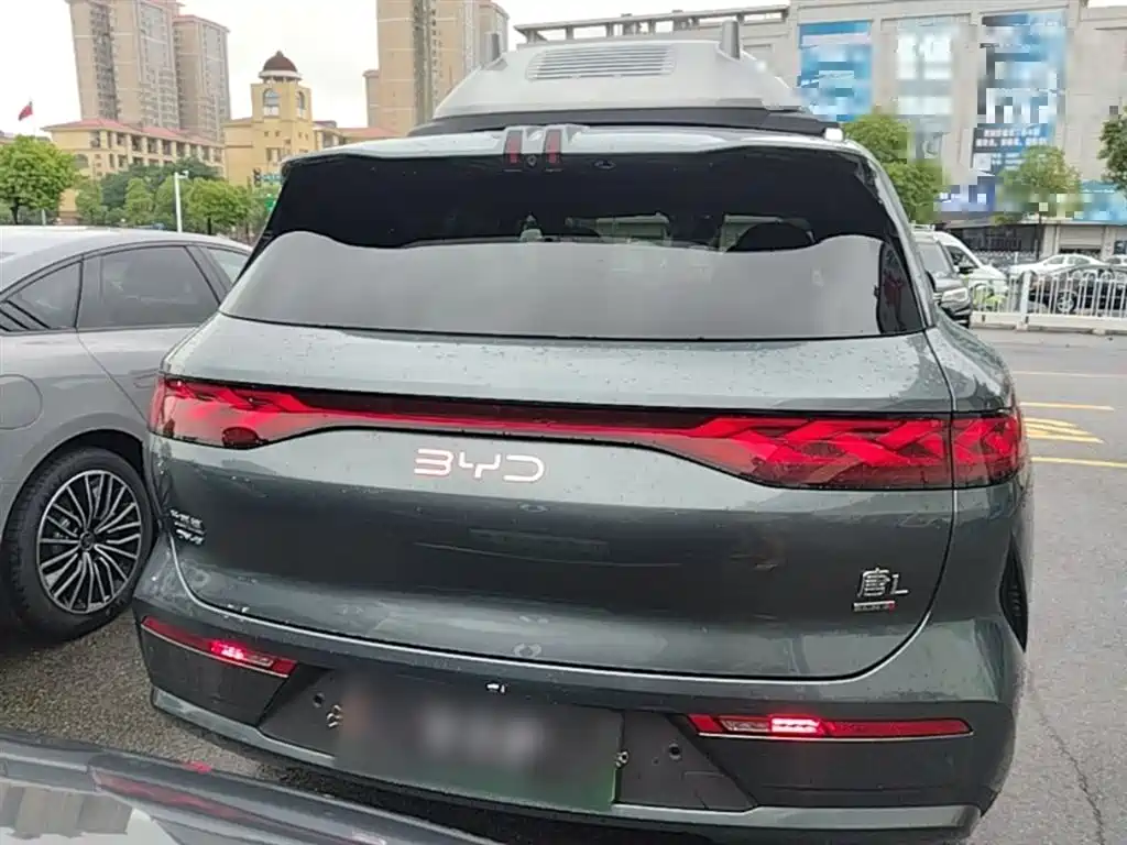 BYD Tang L L 2025 DM 175KM