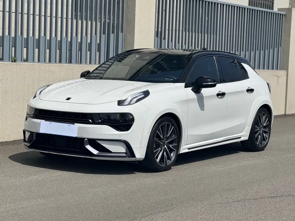 Lynk & Co 02 Hatchback 2023