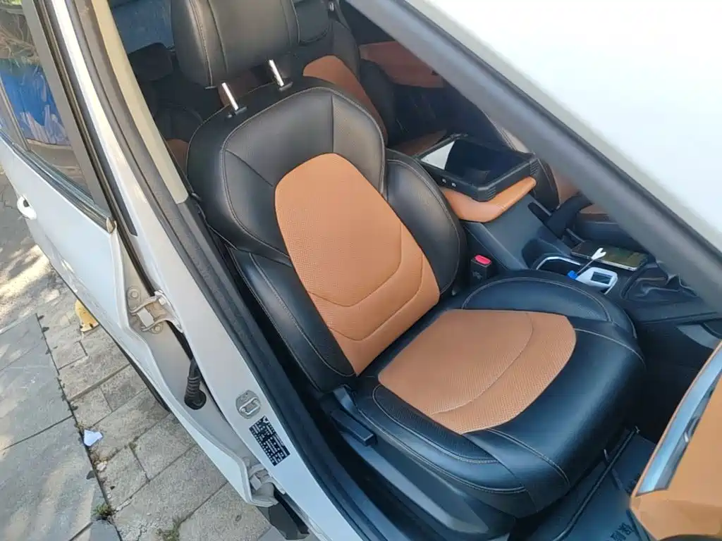 Wuling Hongguang S3 — миниатюра 25