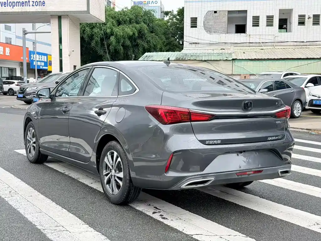 Changan Eado — миниатюра 18