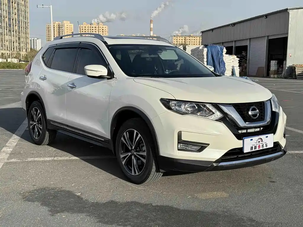 Nissan X-Trail — миниатюра 3