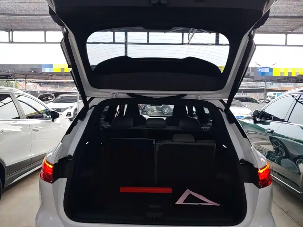 Audi Q5 e-tron — миниатюра 19