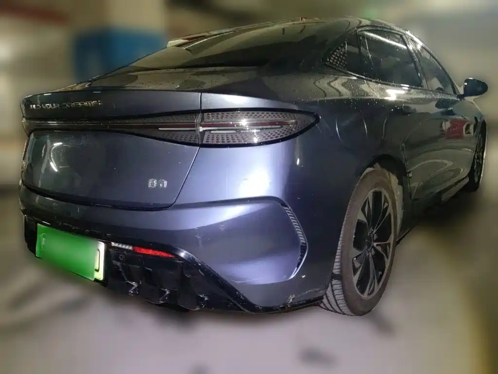 BYD Seal — миниатюра 6