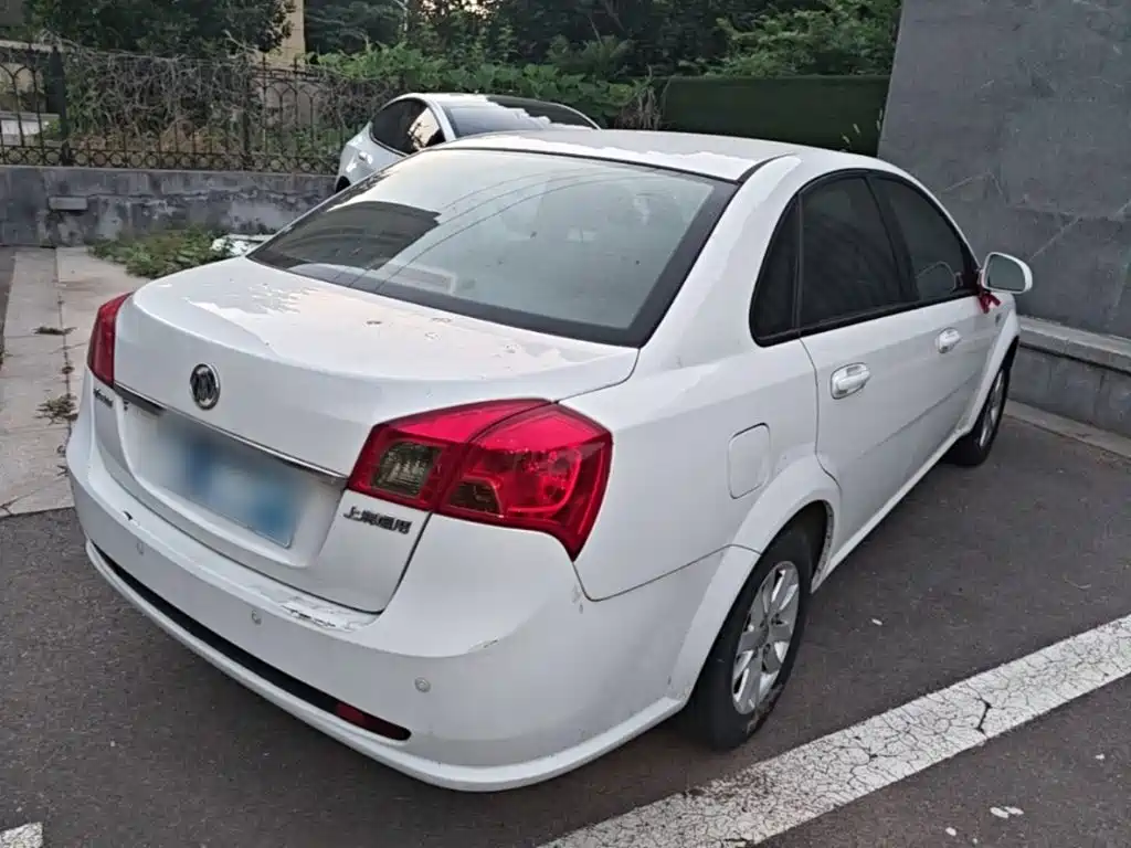 Buick Excelle — миниатюра 7