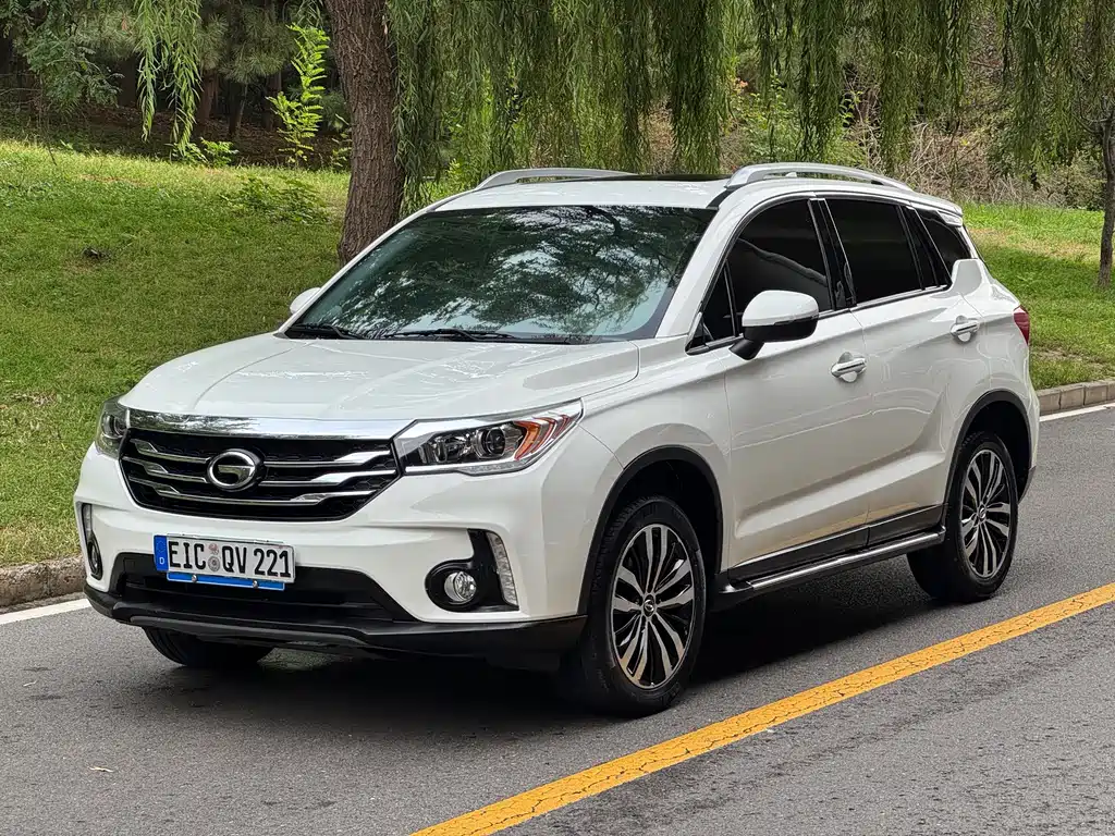 GAC Motor Trumpchi GS4