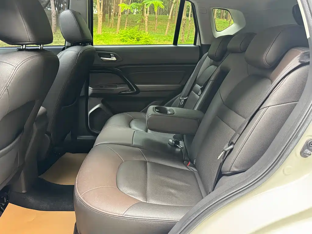 GAC Motor Trumpchi GS4 — миниатюра 10