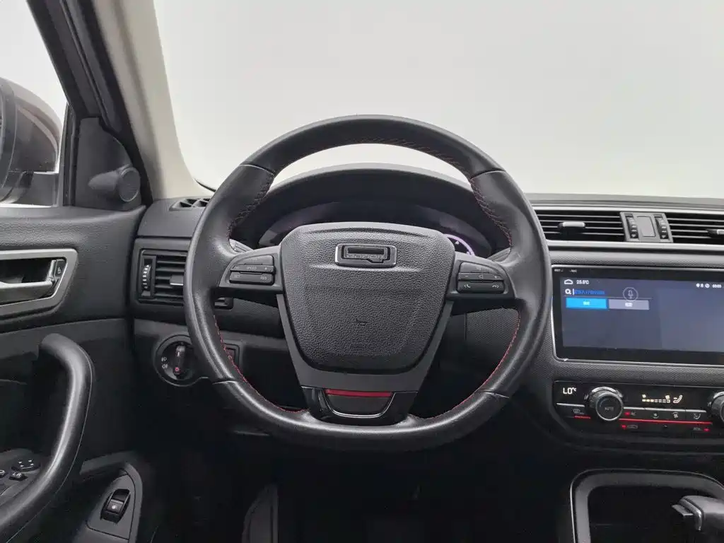 Qoros Qoros 5 — миниатюра 11