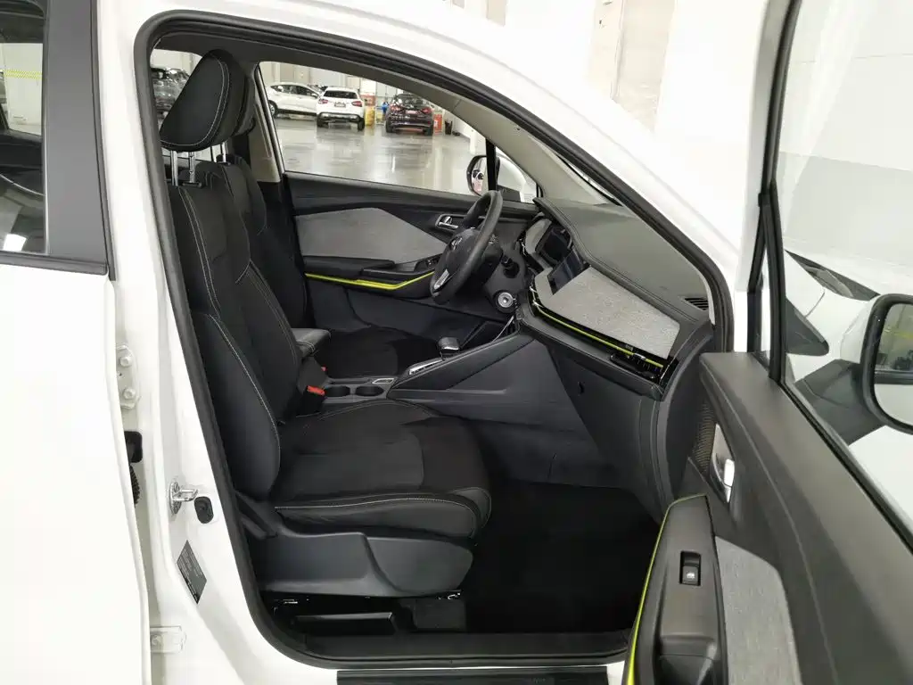 Changan New Energy E-Pro — миниатюра 23