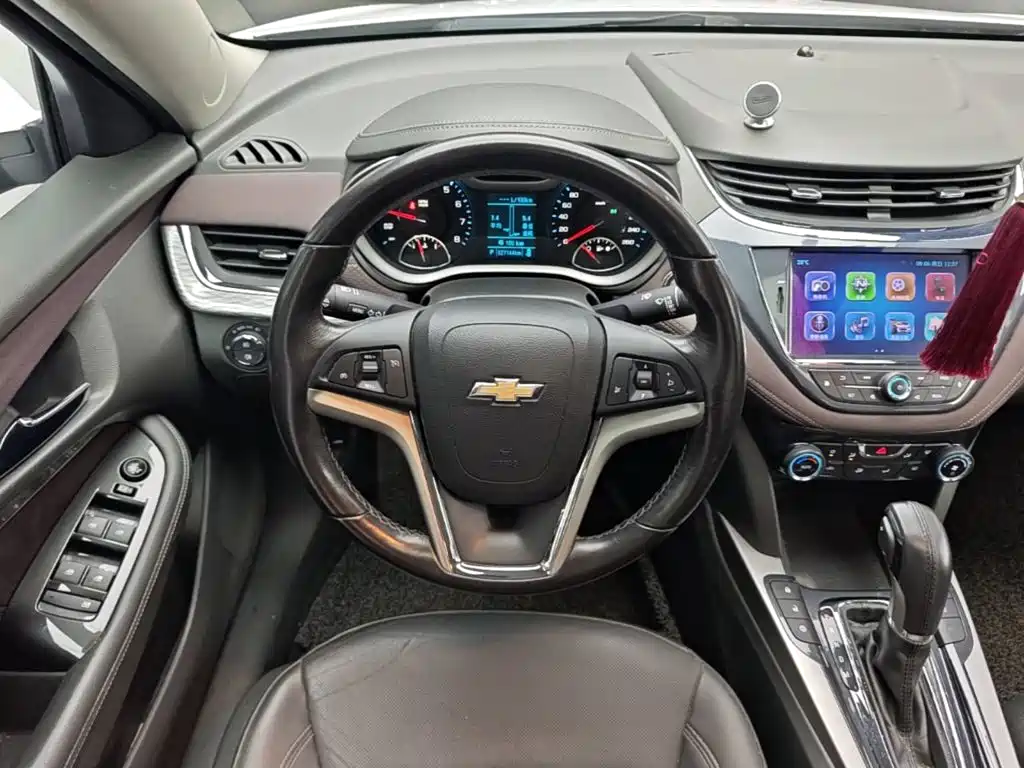 Chevrolet Malibu — миниатюра 11