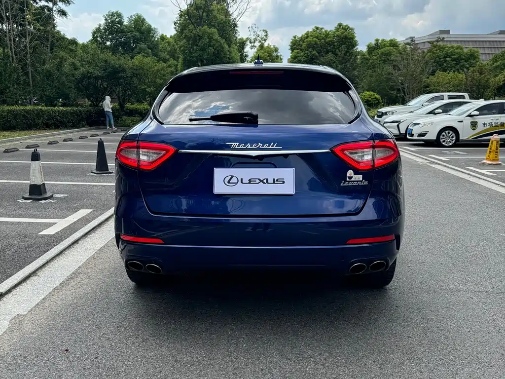 Maserati Levante — миниатюра 15