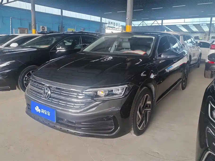 Volkswagen Sagitar 2025