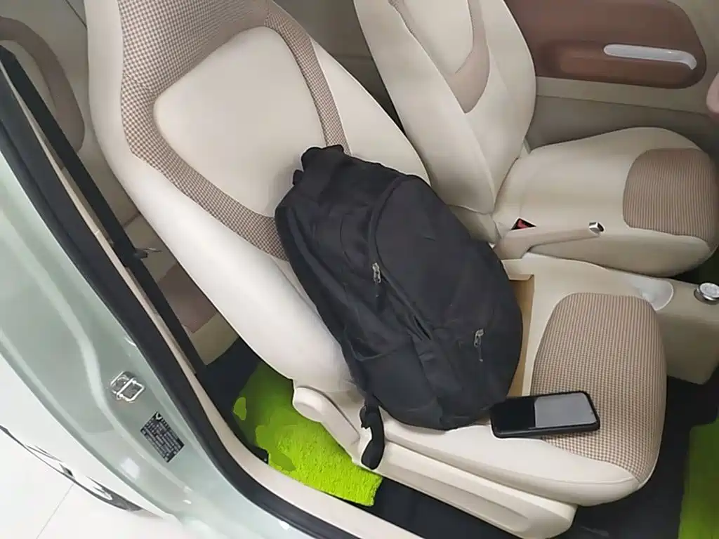 Wuling MINIEV — миниатюра 25