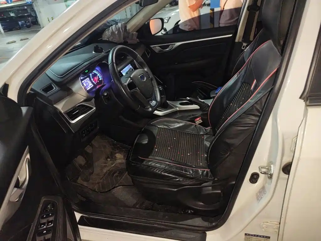 Geely Vision — миниатюра 8