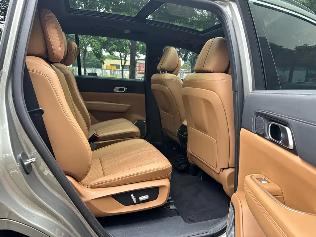 Li Auto Li ONE — миниатюра 16