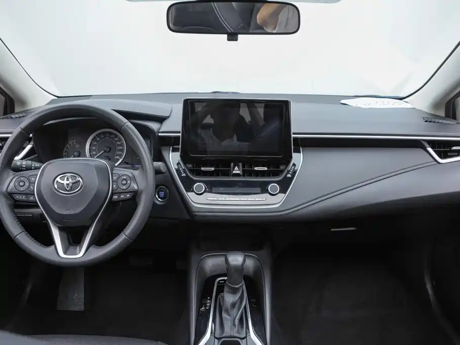 Toyota Corolla — миниатюра 8