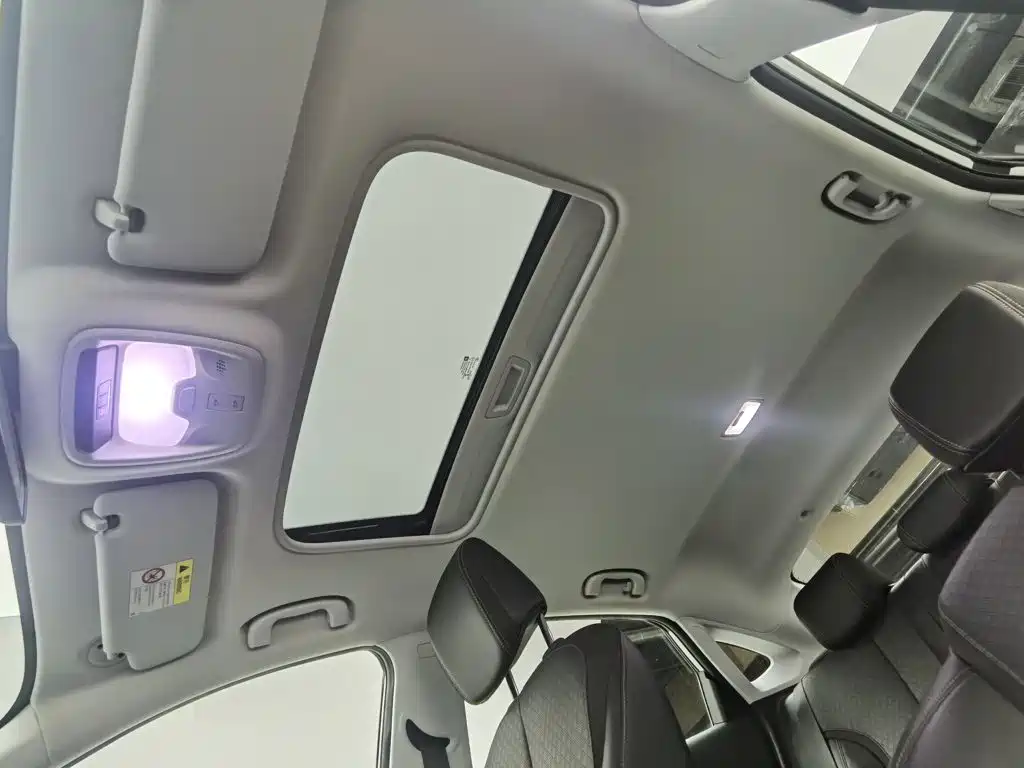 Buick Verano — миниатюра 14