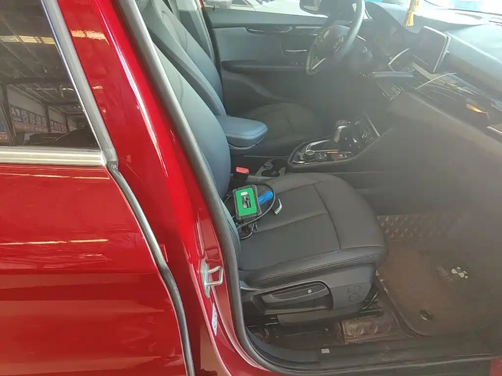 BMW 2 Series Active Tourer — миниатюра 25