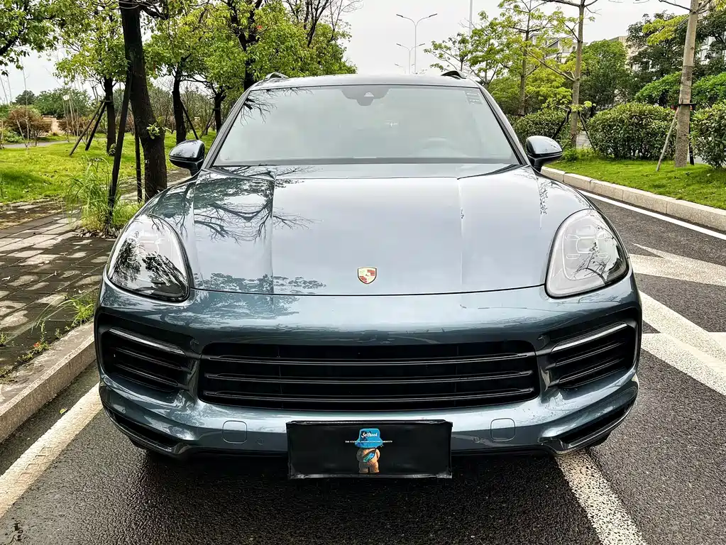 Porsche Cayenne — миниатюра 2