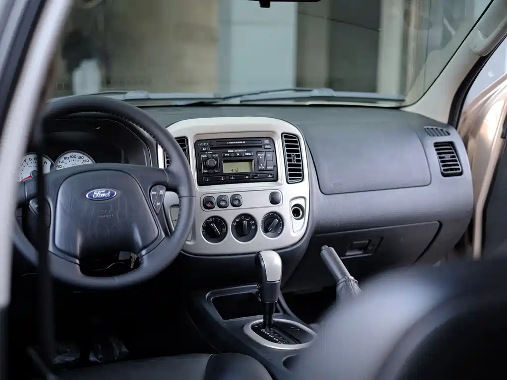 Ford Escape — фотографии объявления, Фото 50