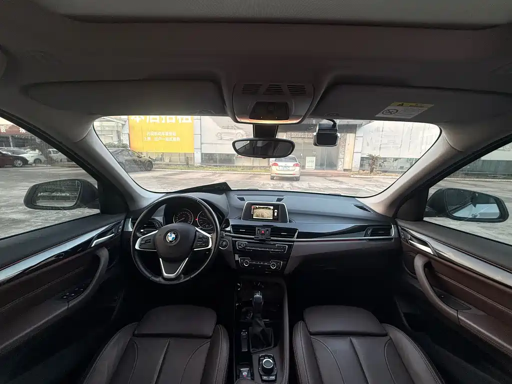 BMW X1 — миниатюра 8