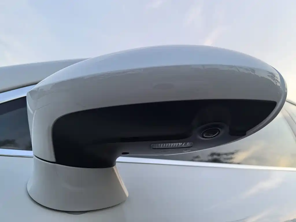 Porsche Panamera — миниатюра 14