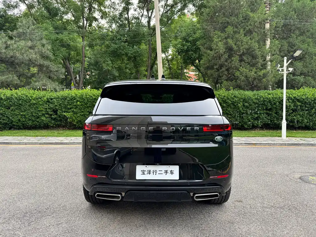 Land Rover Range Rover Sport 2024 400PS