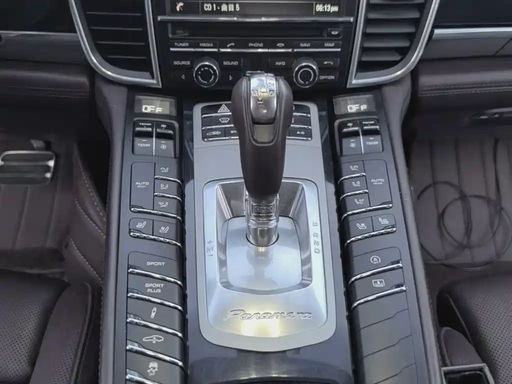Porsche Panamera — миниатюра 21