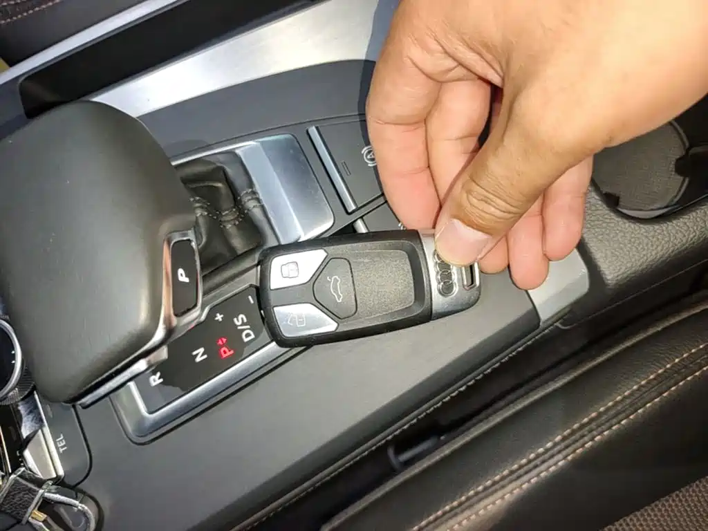 Audi Q5L — миниатюра 9
