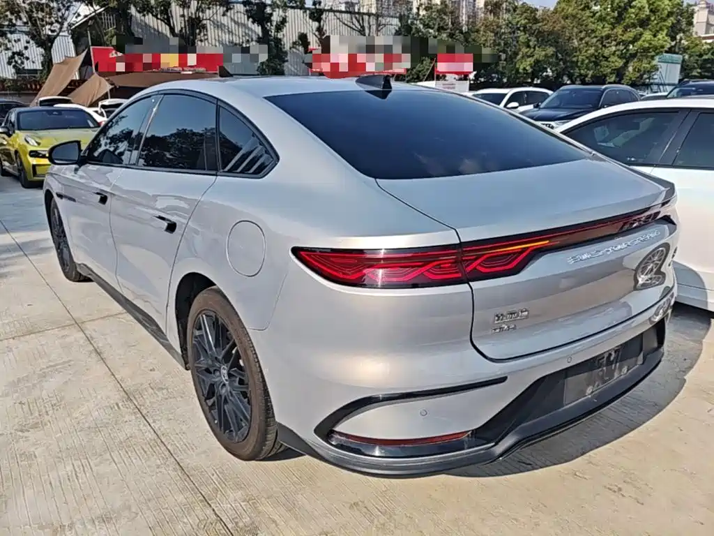 BYD Han — миниатюра 5
