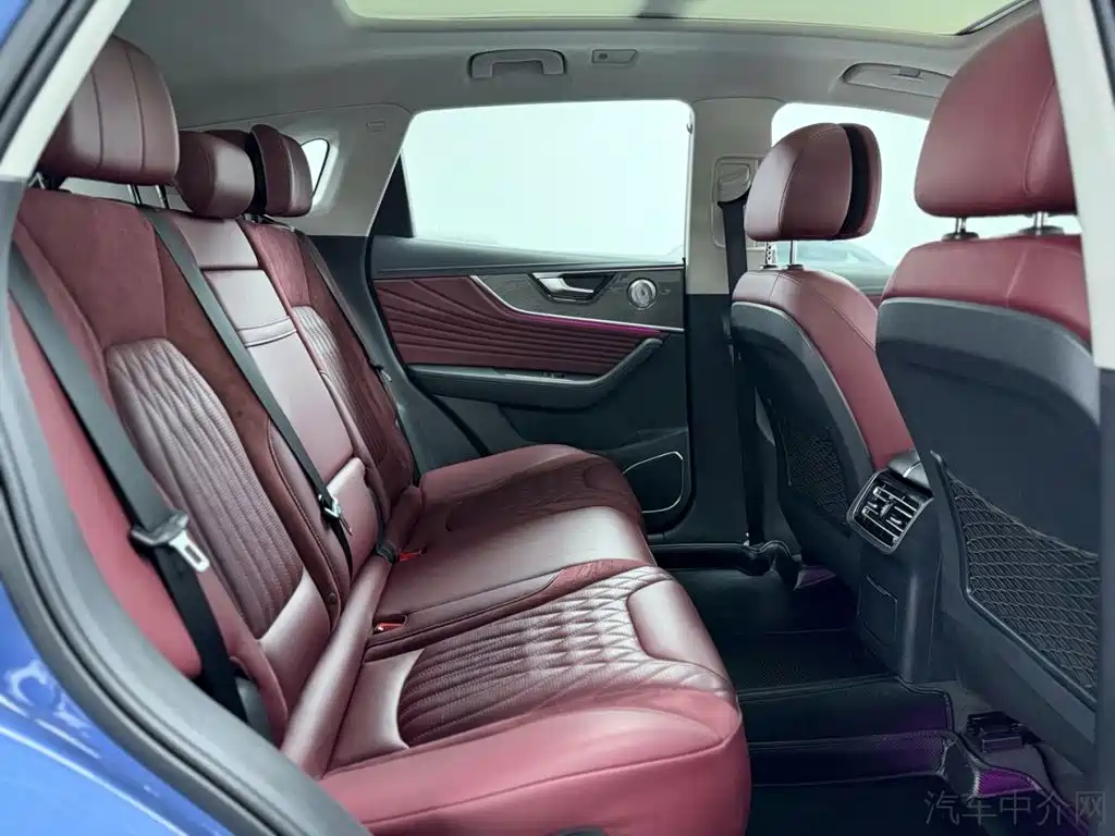 Hongqi Hongqi HS5 — миниатюра 7