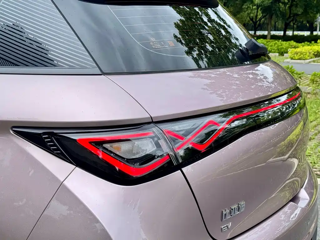 BYD Dolphin — миниатюра 20