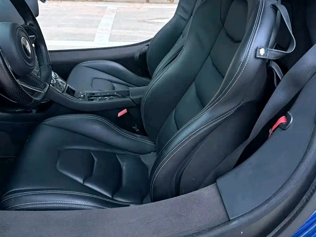 McLaren 12C 2013 3.8T SPIDER