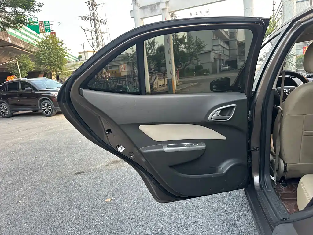 Baojun 630 — миниатюра 10
