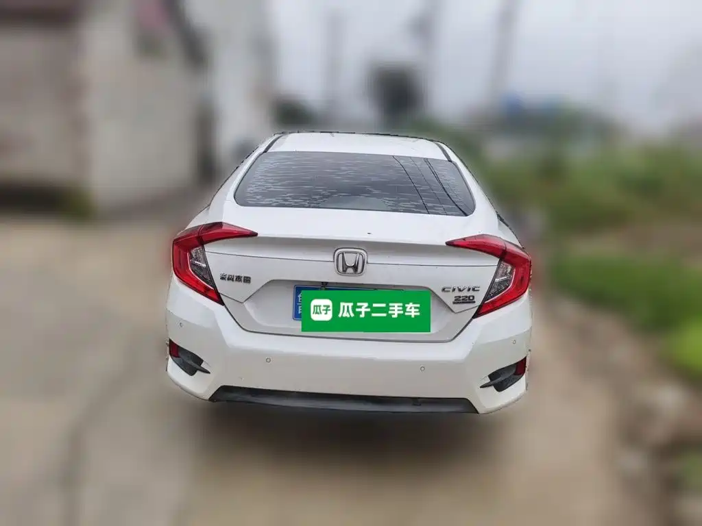 Honda Civic — миниатюра 4