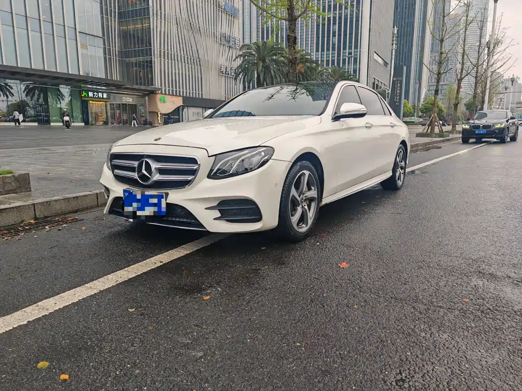 Mercedes-Benz E-Class 2018