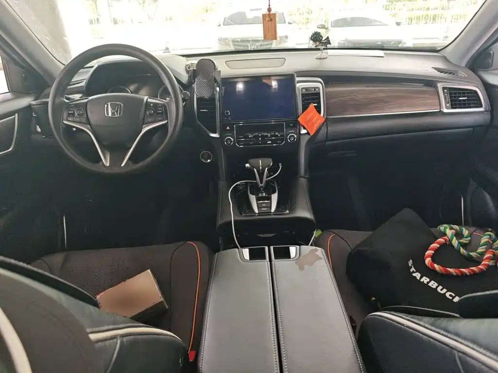 Honda UR-V — миниатюра 5